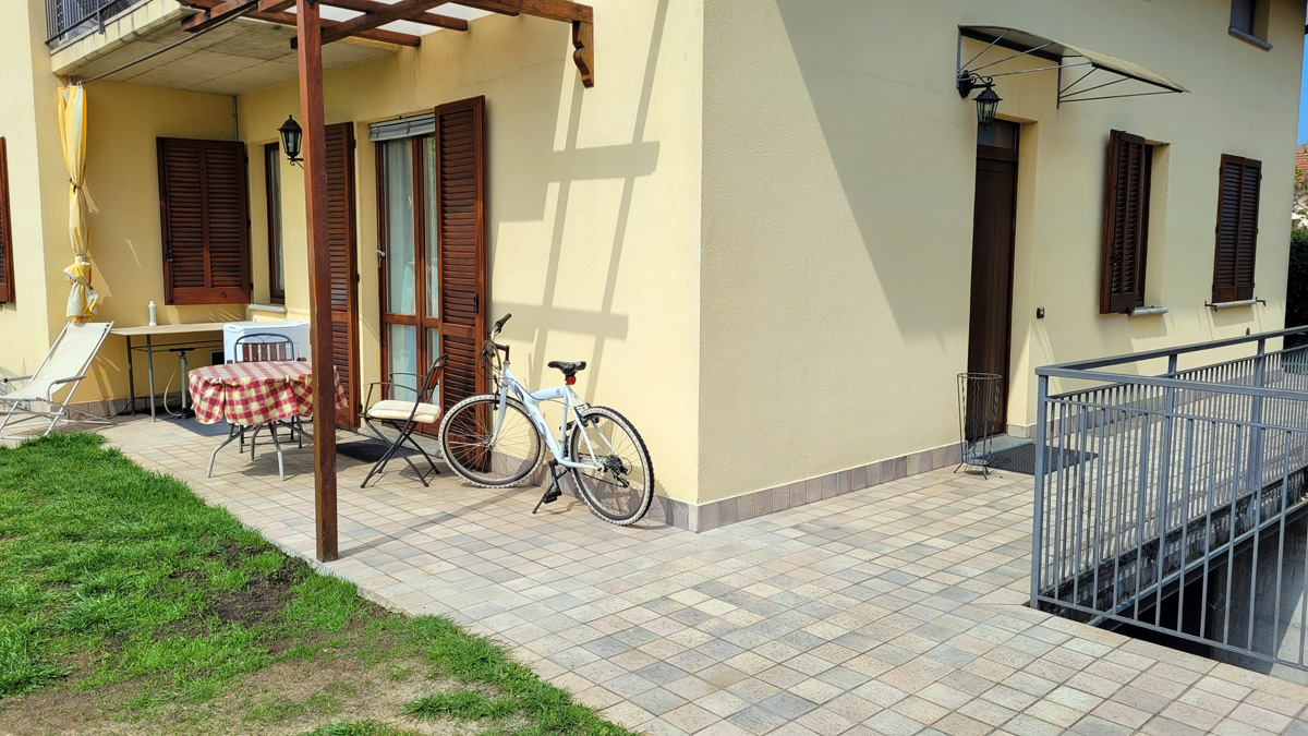 B&B 4